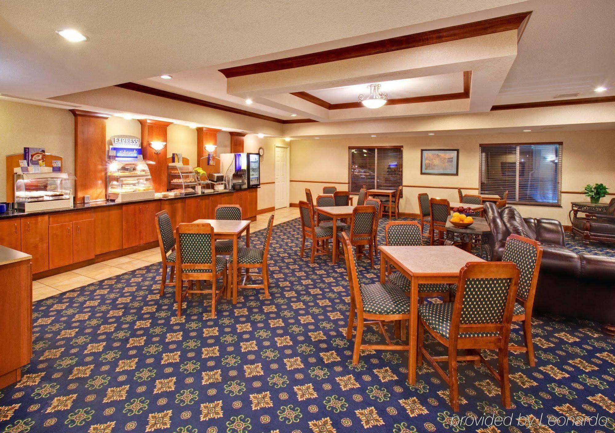 Holiday Inn Express & Suites - Dickinson, An Ihg Hotel Restaurante foto